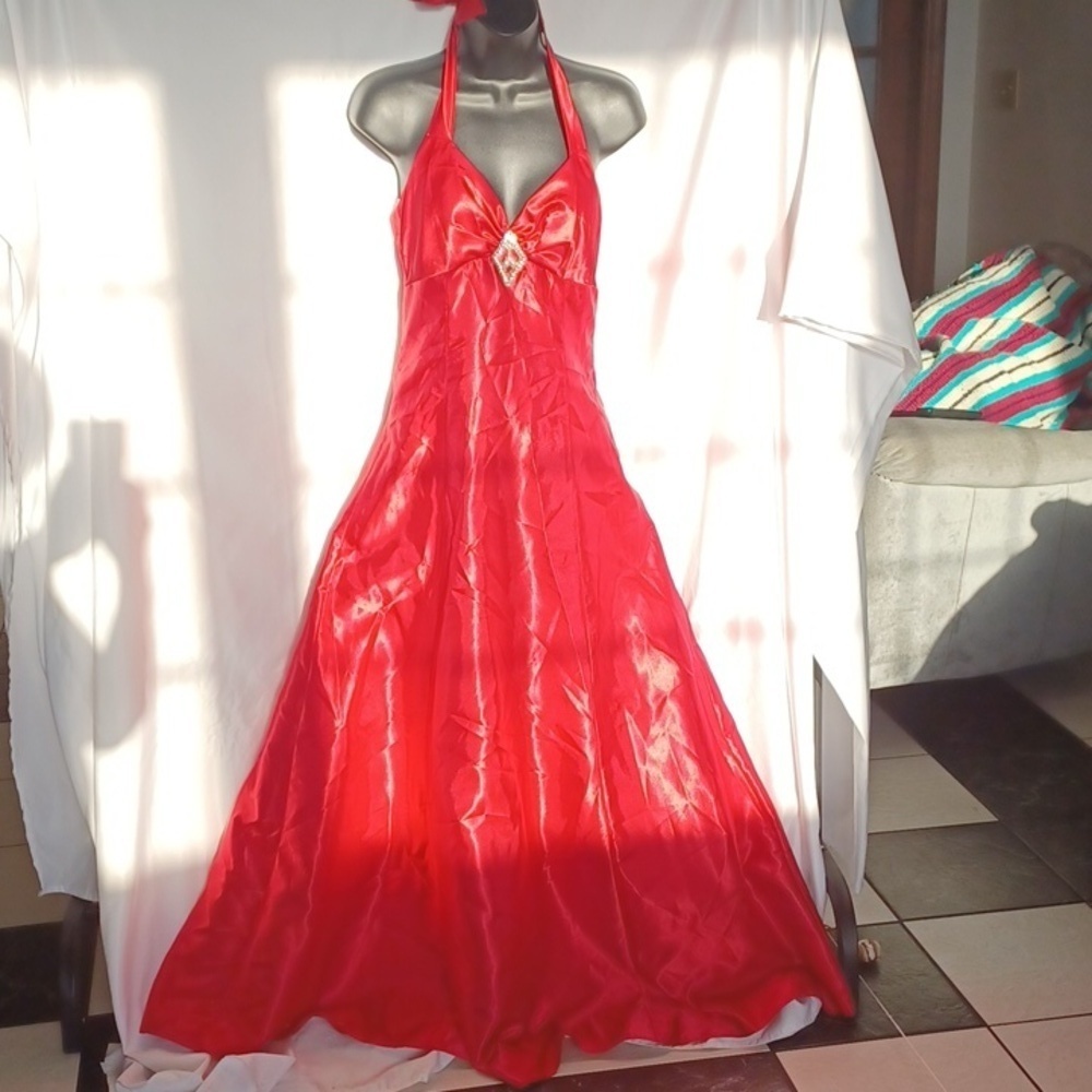 Jessica McClintock For Gunne Sax Halter Satin Gown in Red 5/6, vintage, Prom